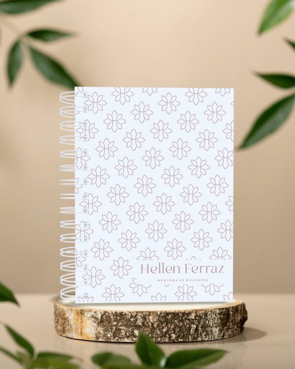 Agenda Permanente Semanal com Capa Personalizada - Hellen Ferraz
